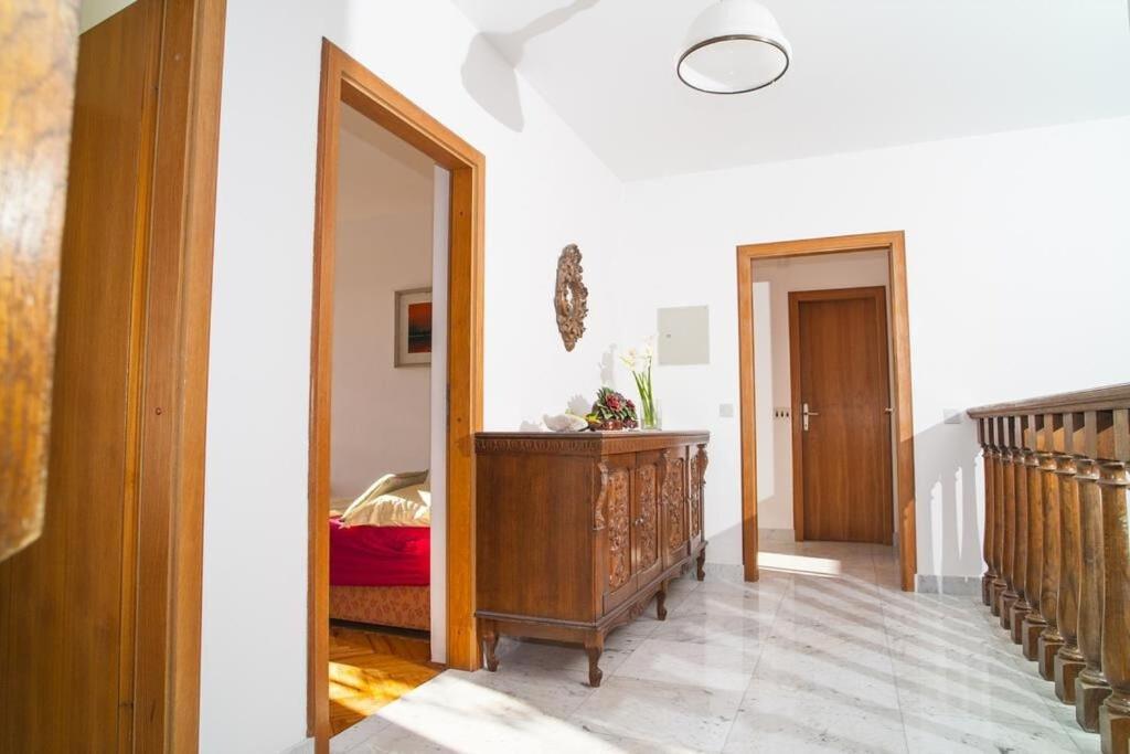 Villa More - 10m from sea Rogoznica  Esterno foto