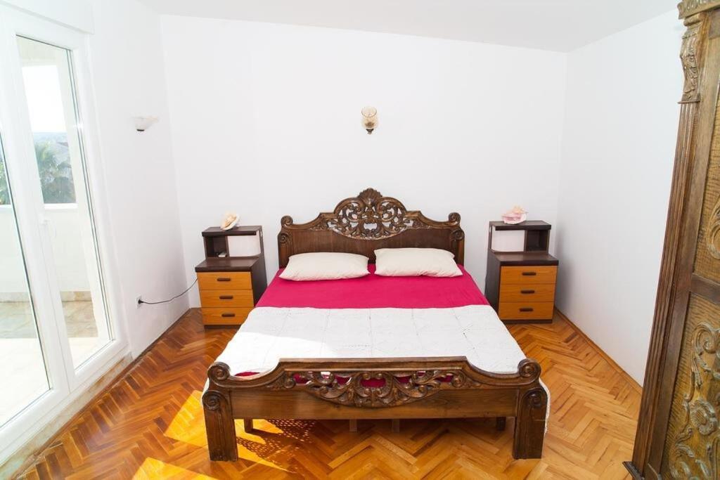 Villa More - 10m from sea Rogoznica  Esterno foto